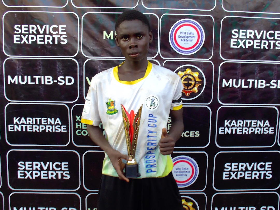 Highest goal scorer award moment